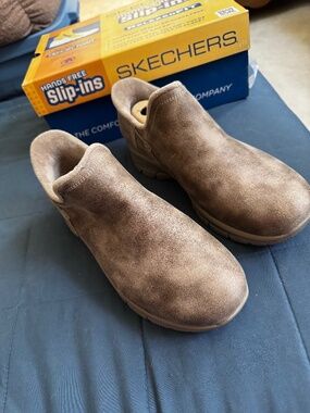 Sketchers Slipin modern hour shoes/boots